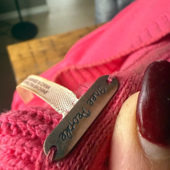 Valentine’s Day 1 Day Sale FREE PEOPLE Cozy Pink Women's Sweater - Picture 3 of 6